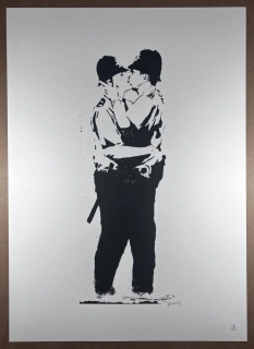 Obraz | Banksy | Kissing Coppers ,,Líbající se policajti,,